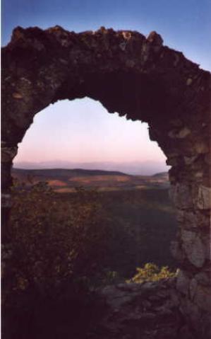 Archway, Monfrag�e (CJM)